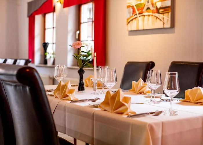 & Restaurant Lengefelder Warte