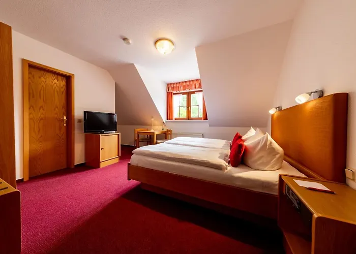 & Restaurant Lengefelder Warte 3* Anrode