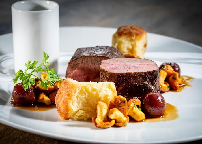 & Restaurant Lengefelder Warte