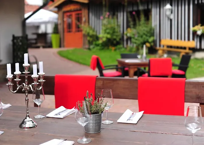 & Restaurant Lengefelder Warte Casa de hóspedes